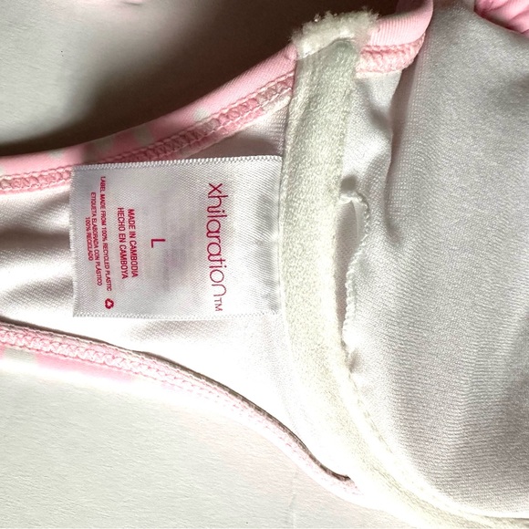 Swim Bikini Top Sz Large  Pale pink W/ Polka dots  Adjustable straps & underwire - Picture 4 of 8